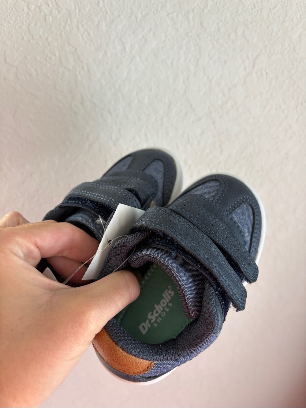 NWT Dr. Scholls Kids Navy Blue Velcro Sneakers - Picture 10 of 11